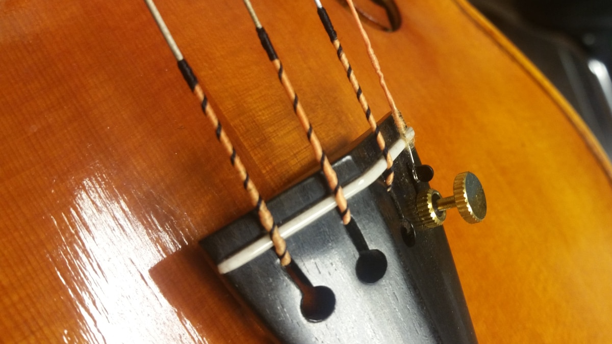Cordes de basse durables antirouille, cordes de basse électriques légères  en acier, basse pour les étudiants de basse débutants - Cdiscount  Instruments de musique